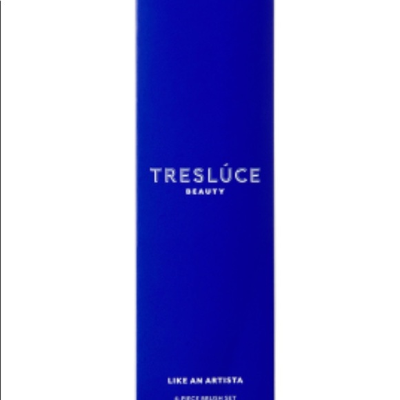 TRESLUCE
Like An Artista Brush Set - Picture 2 of 3